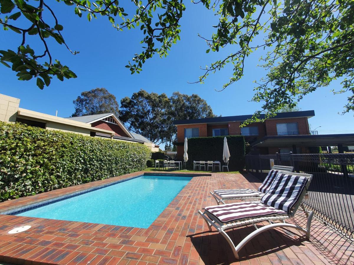 Parkview Motor Inn And Apartments Wangaratta Kültér fotó